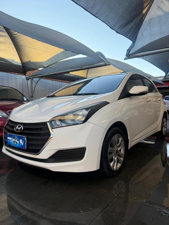 HYUNDAI HB 20 Hatch - Foto