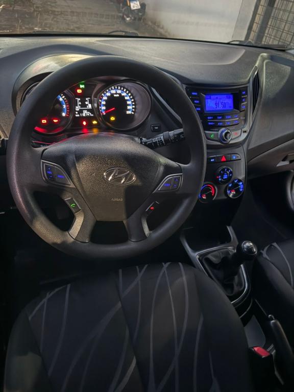 HYUNDAI HB 20 Hatch - Foto