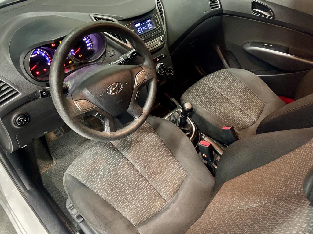 HYUNDAI HB 20 Hatch - Foto