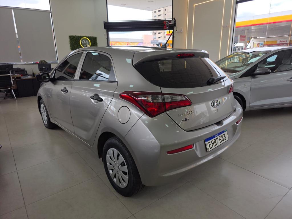 HYUNDAI HB 20 Hatch - Foto