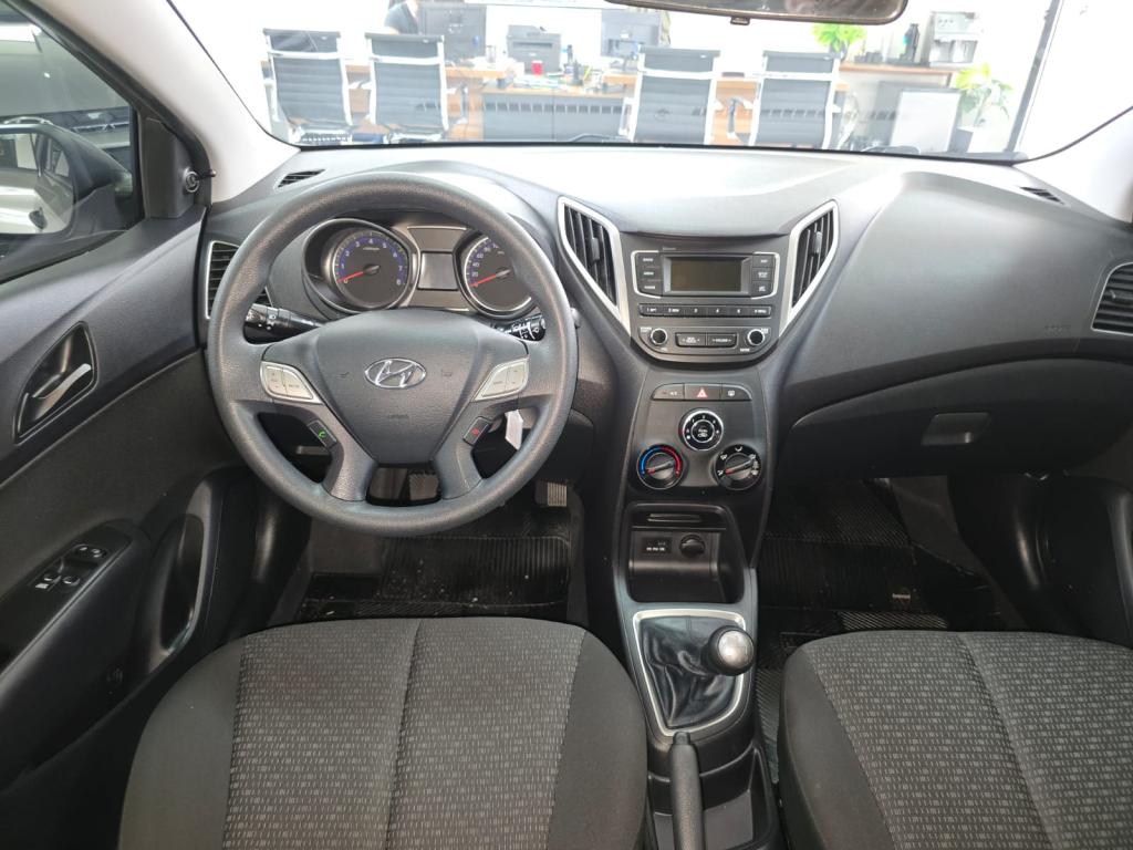 HYUNDAI HB 20 Hatch - Foto
