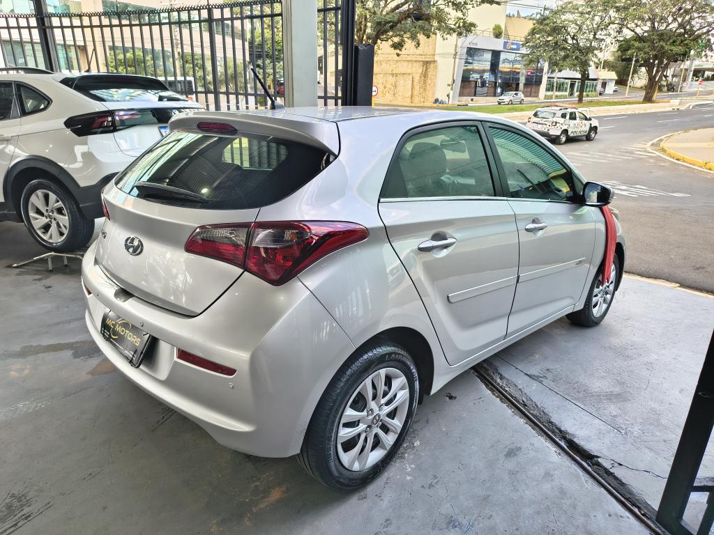 HYUNDAI HB 20 Hatch - Foto