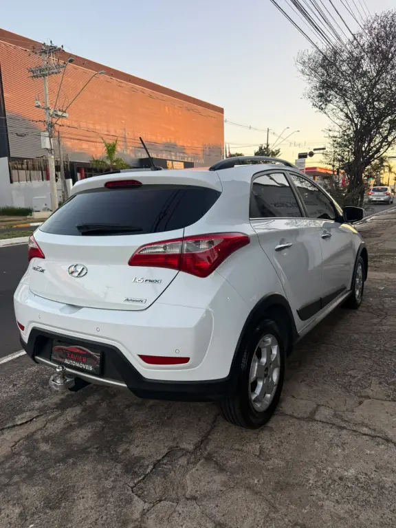 HYUNDAI HB 20 Hatch X - Foto