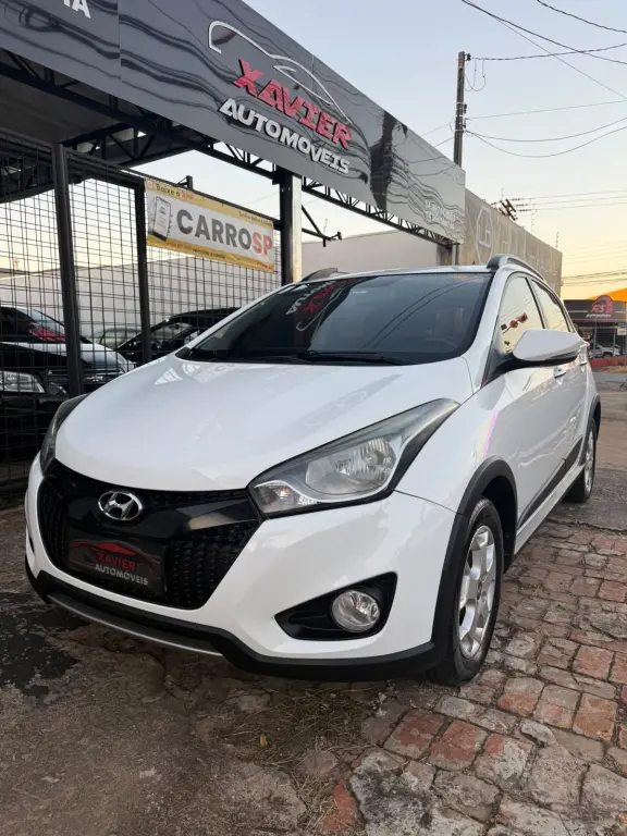 HYUNDAI HB 20 Hatch X