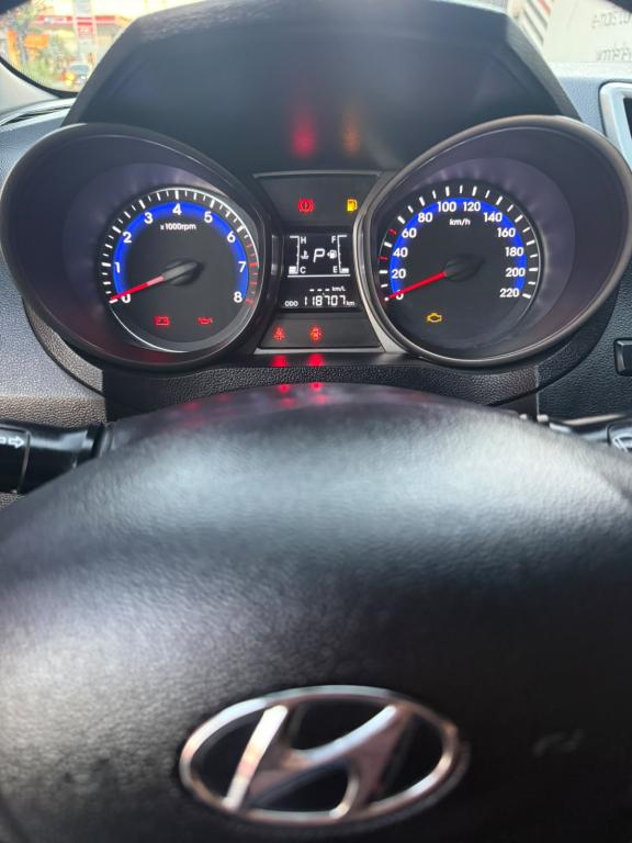 HYUNDAI HB 20 Hatch X - Foto