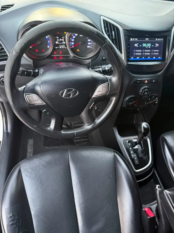 HYUNDAI HB 20 Hatch X - Foto