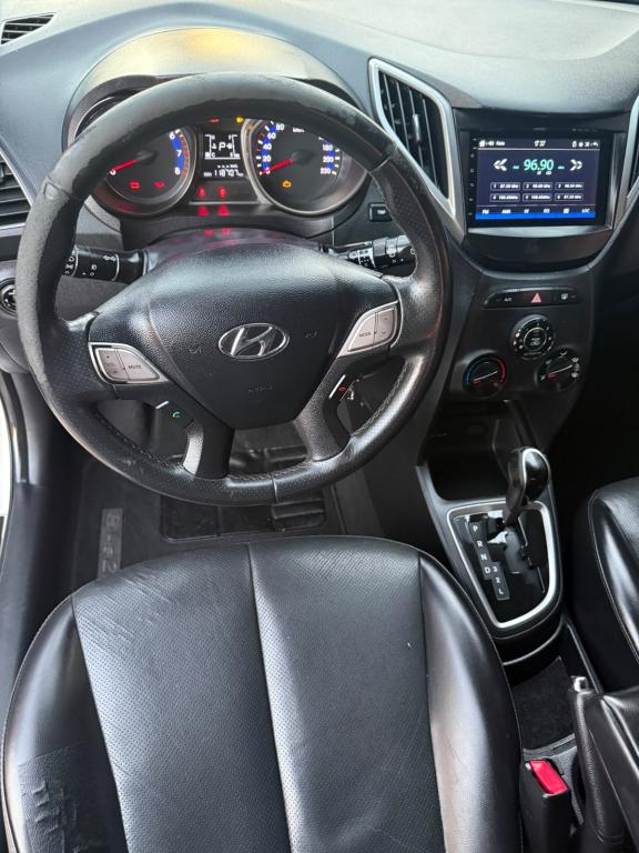 HYUNDAI HB 20 Hatch X - Foto