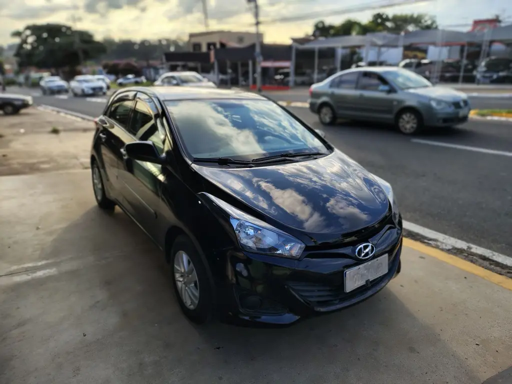 HYUNDAI HB 20 Hatch - Foto