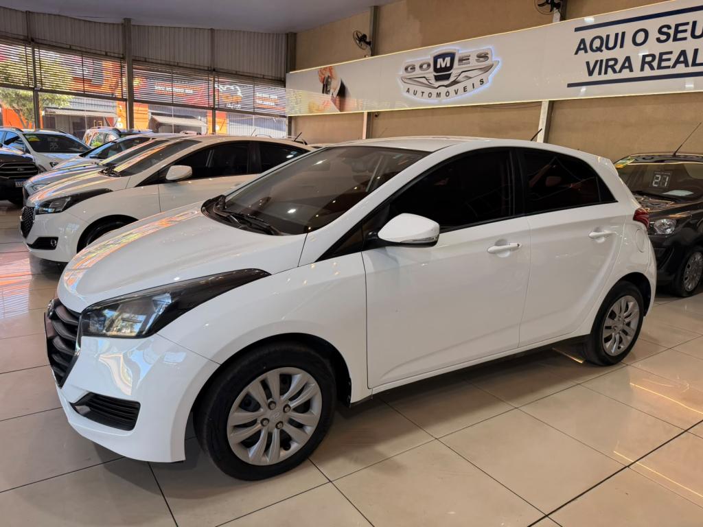 HYUNDAI HB 20 Hatch - Foto
