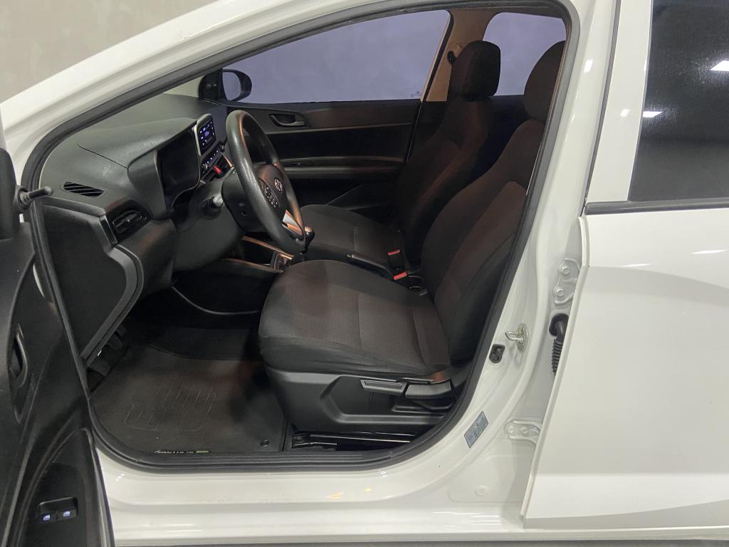HYUNDAI HB 20 Hatch - Foto