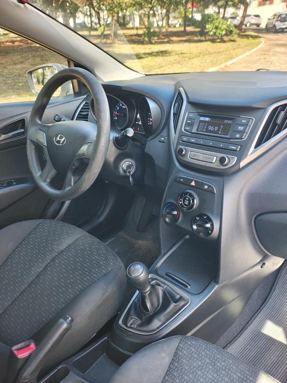HYUNDAI HB 20 Hatch - Foto
