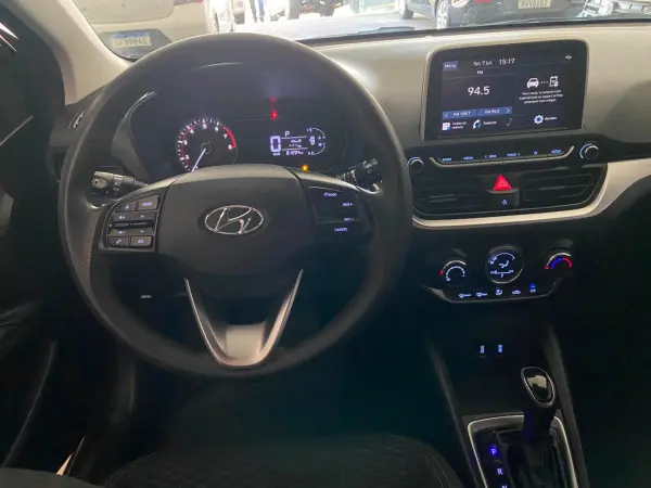 HYUNDAI HB 20 Hatch - Foto