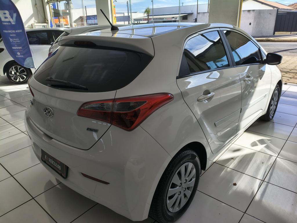 HYUNDAI HB 20 Hatch - Foto