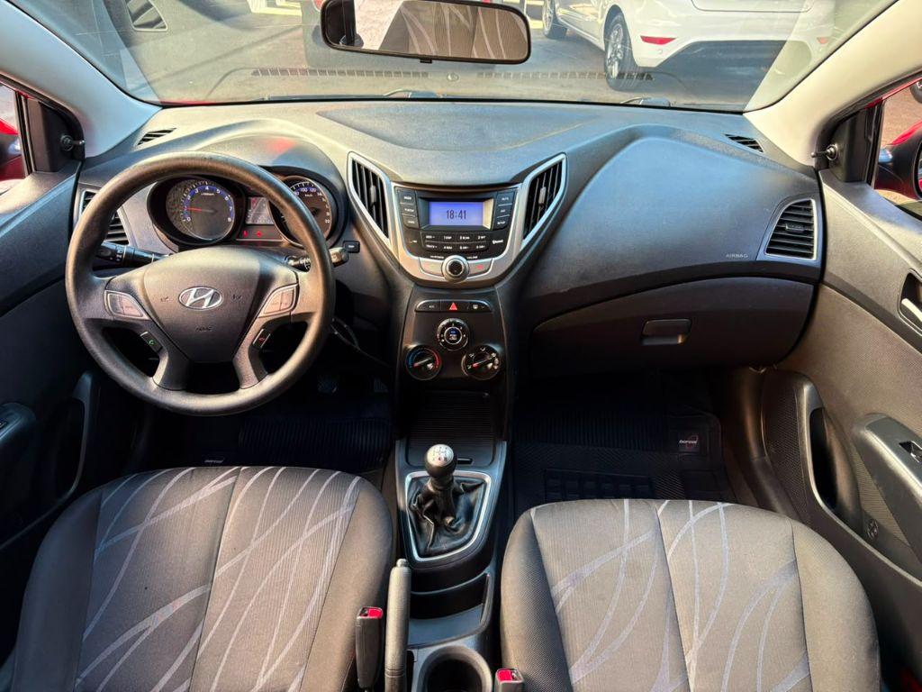 HYUNDAI HB 20 Hatch - Foto