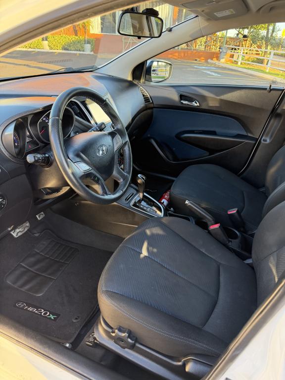 HYUNDAI HB 20 Hatch X - Foto