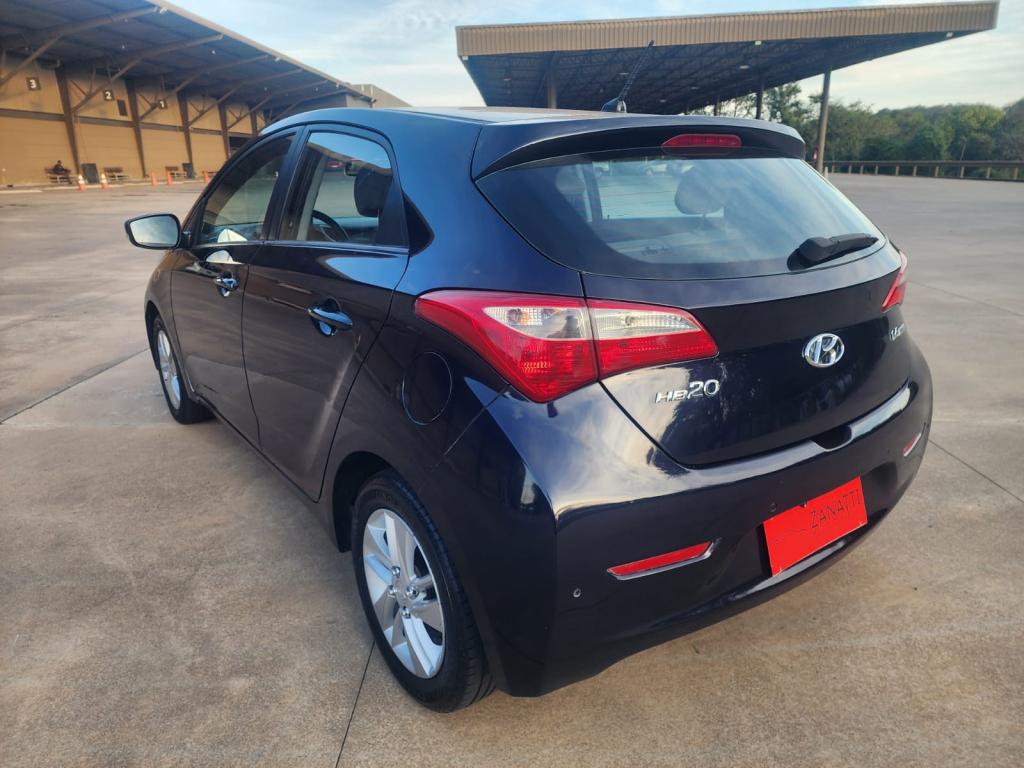HYUNDAI HB 20 Hatch - Foto