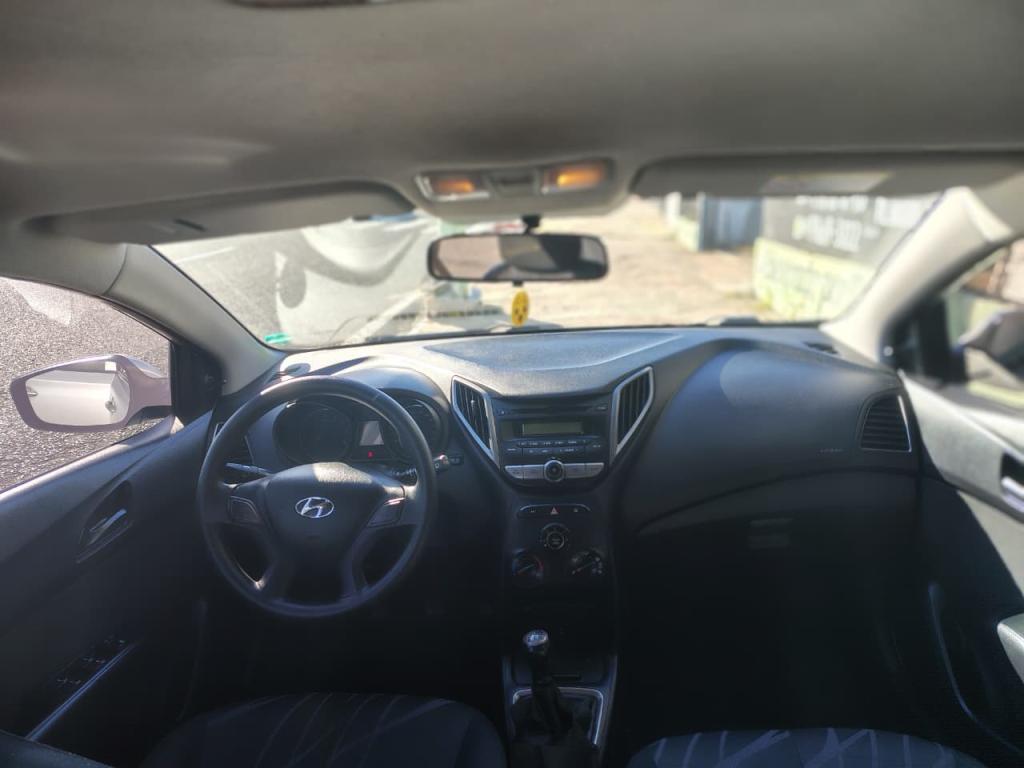 HYUNDAI HB 20 Hatch - Foto