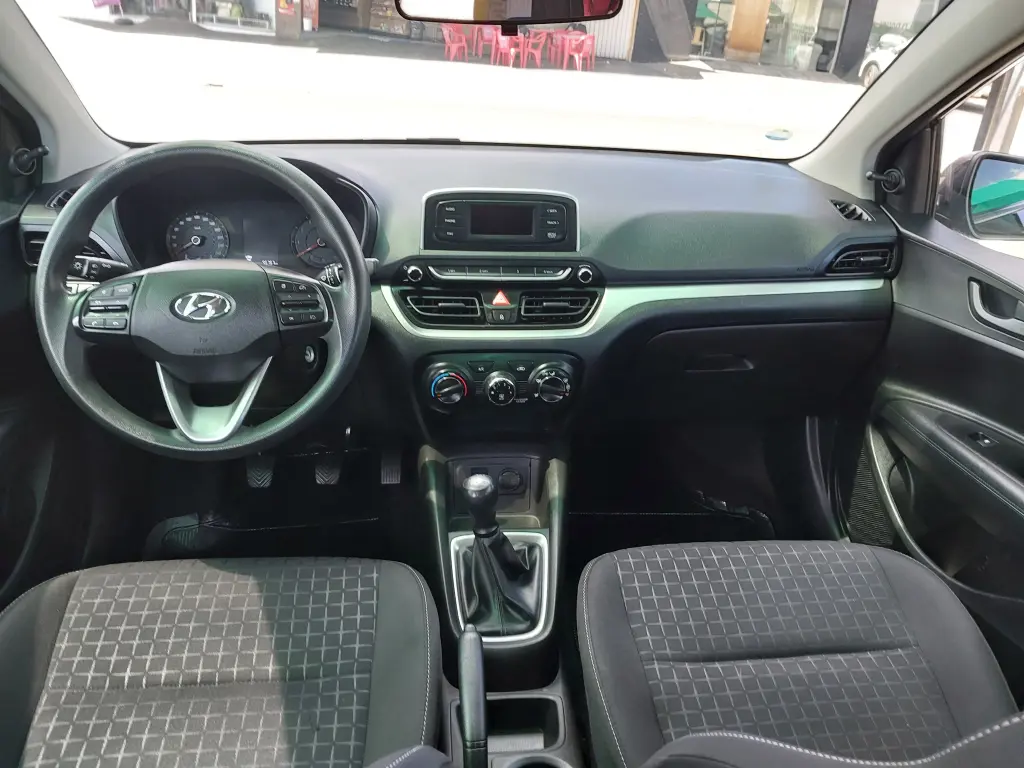HYUNDAI HB 20 Hatch - Foto