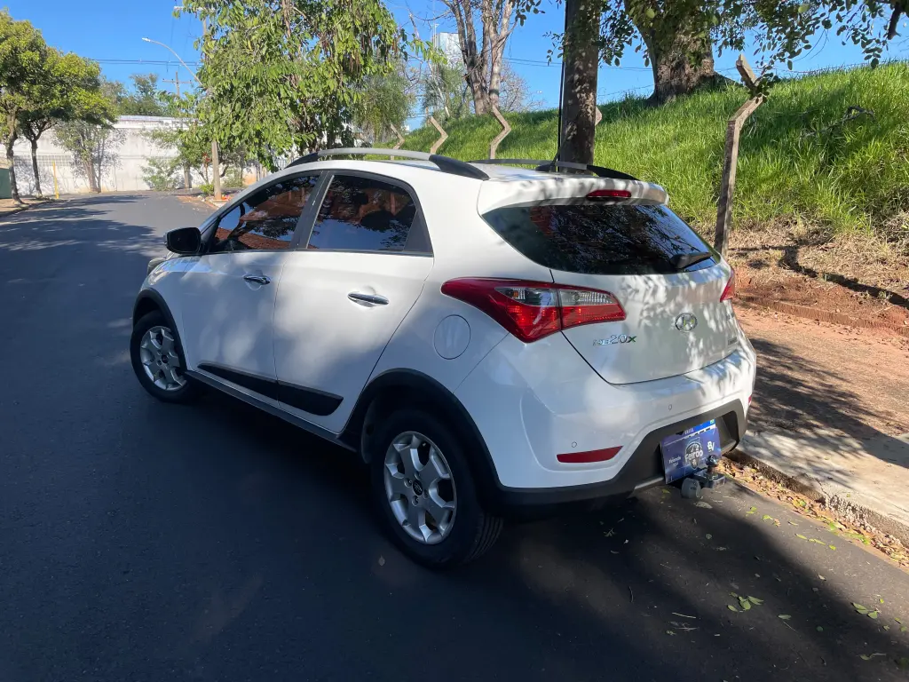 HYUNDAI HB 20 Hatch X - Foto