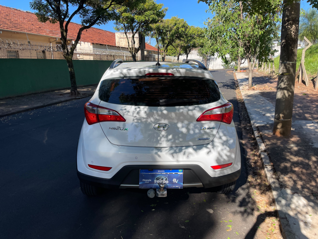 HYUNDAI HB 20 Hatch X - Foto