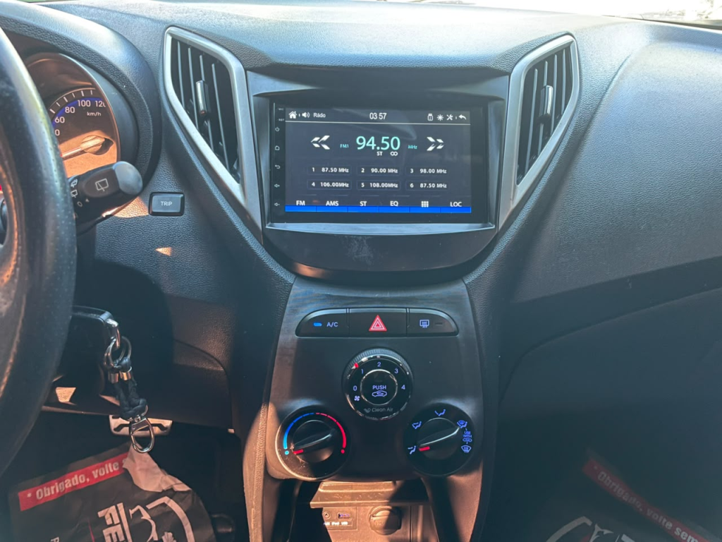 HYUNDAI HB 20 Hatch X - Foto