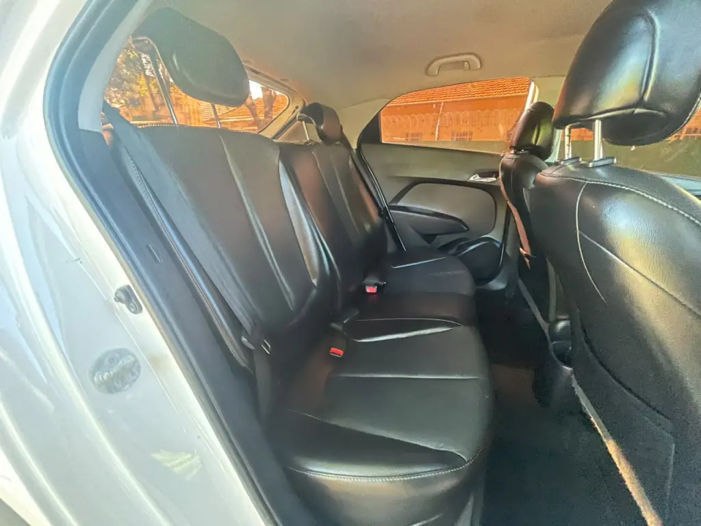 HYUNDAI HB 20 Hatch X - Foto
