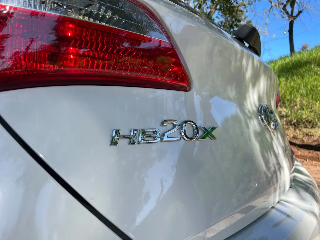 HYUNDAI HB 20 Hatch X - Foto
