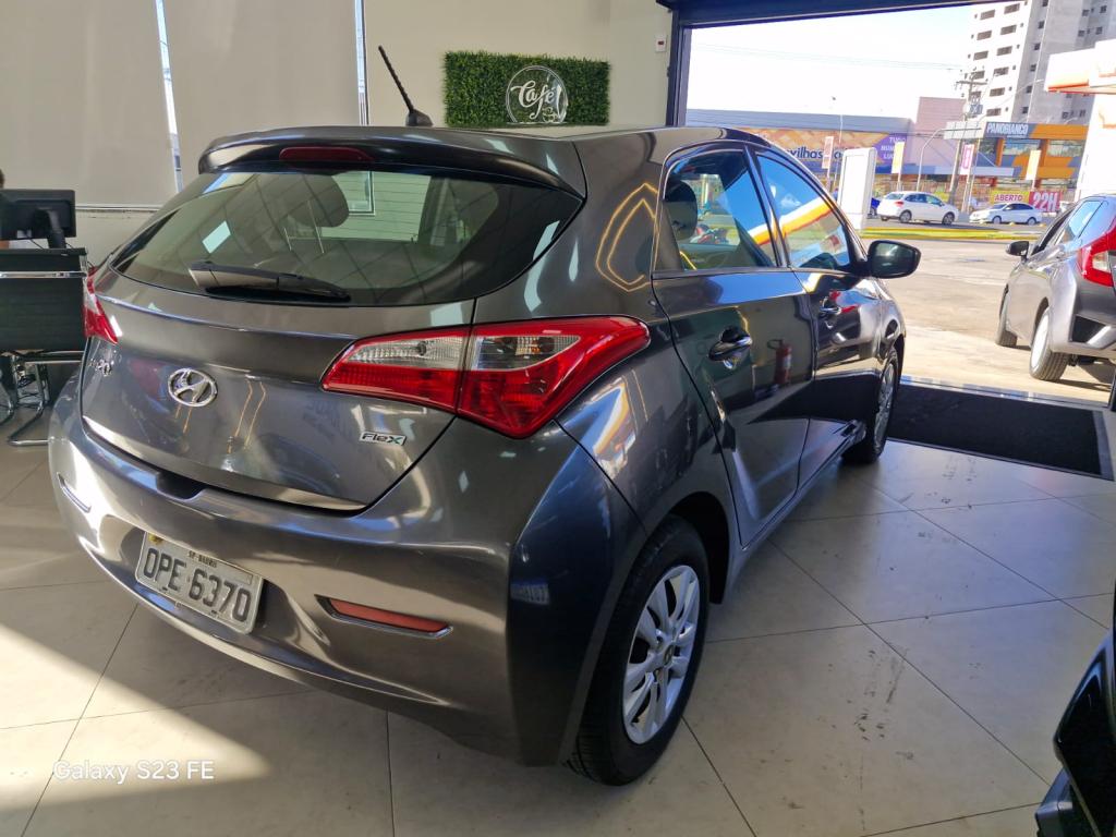 HYUNDAI HB 20 Hatch - Foto