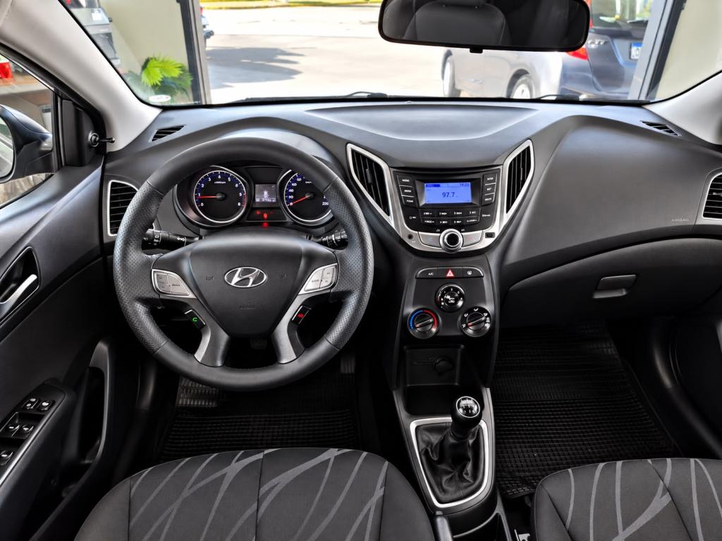 HYUNDAI HB 20 Hatch - Foto