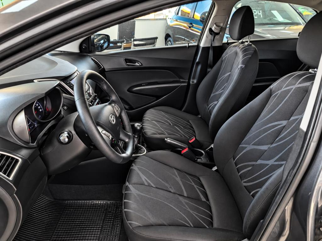HYUNDAI HB 20 Hatch - Foto