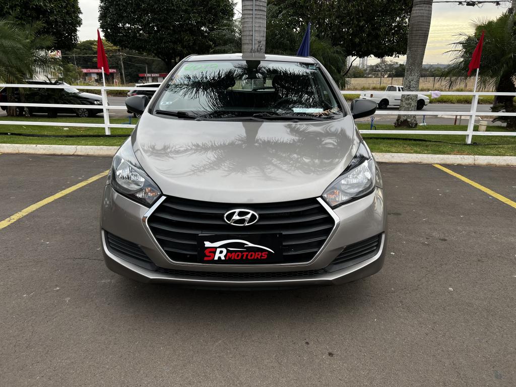 HYUNDAI HB 20 Hatch - Foto