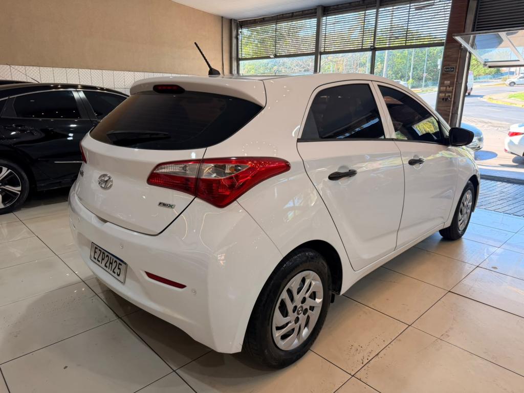 HYUNDAI HB 20 Hatch - Foto