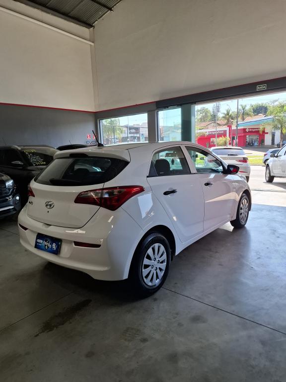 HYUNDAI HB 20 Hatch - Foto