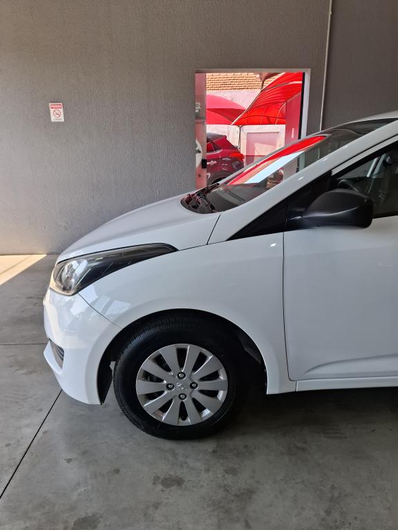 HYUNDAI HB 20 Hatch - Foto