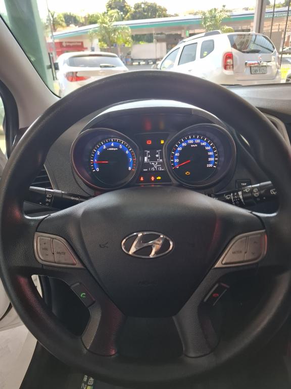 HYUNDAI HB 20 Hatch - Foto