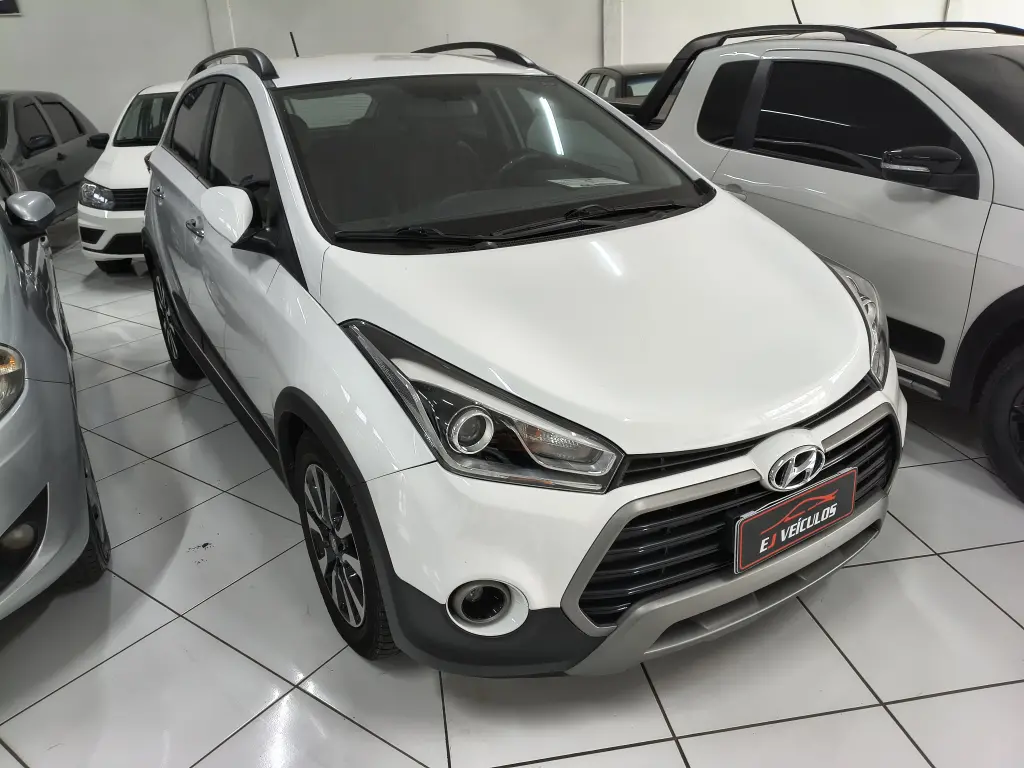 HYUNDAI HB 20 Hatch X - Foto
