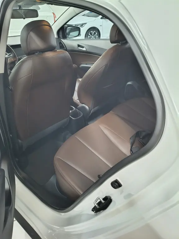 HYUNDAI HB 20 Hatch X - Foto