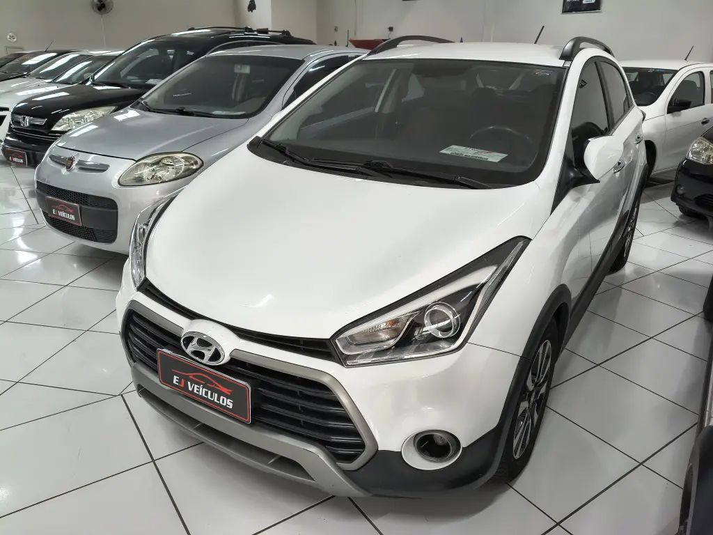 HYUNDAI HB 20 Hatch X - Foto
