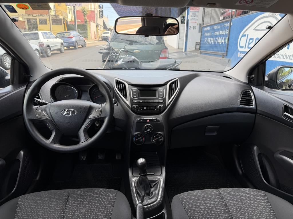 HYUNDAI HB 20 Hatch - Foto