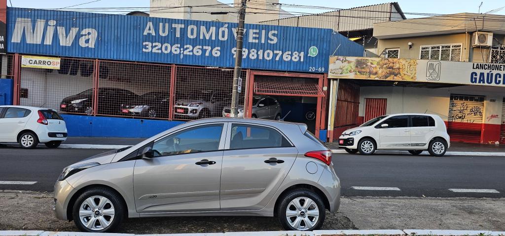 HYUNDAI HB 20 Hatch