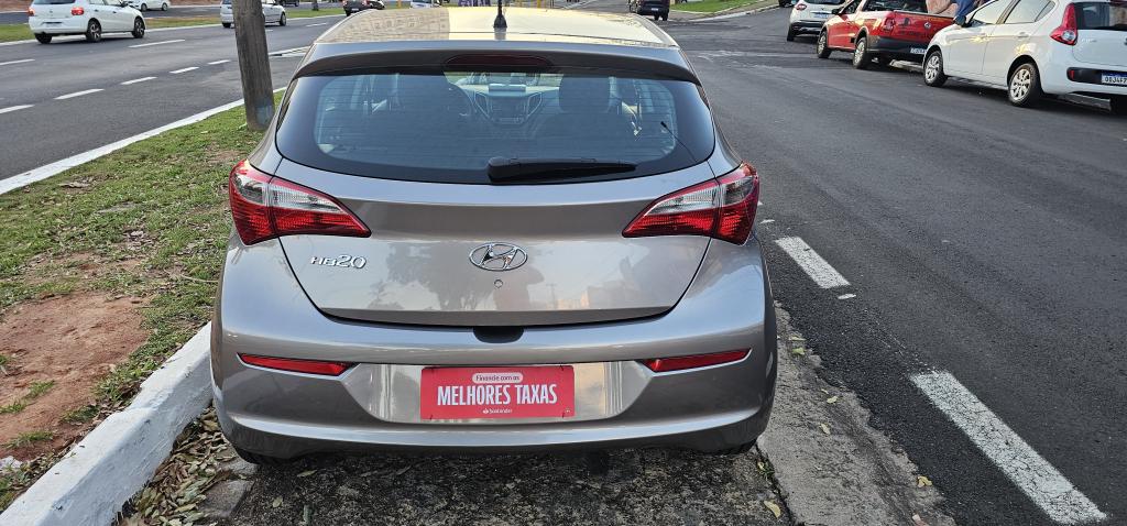 HYUNDAI HB 20 Hatch - Foto