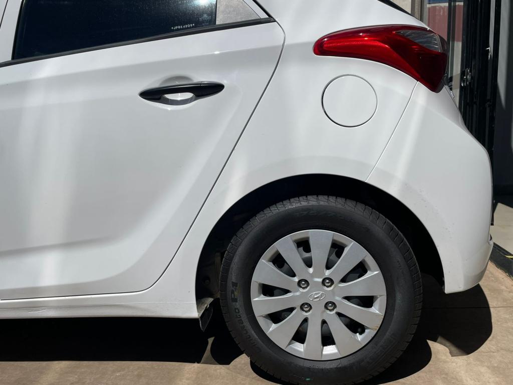 HYUNDAI HB 20 Hatch - Foto