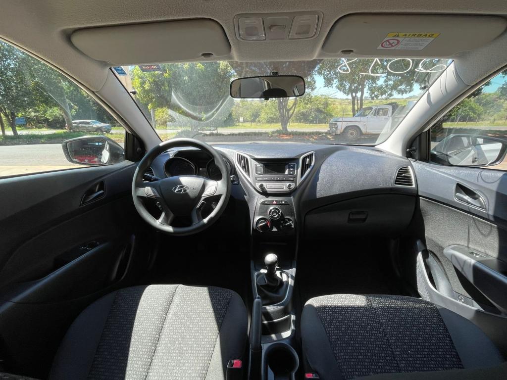 HYUNDAI HB 20 Hatch - Foto
