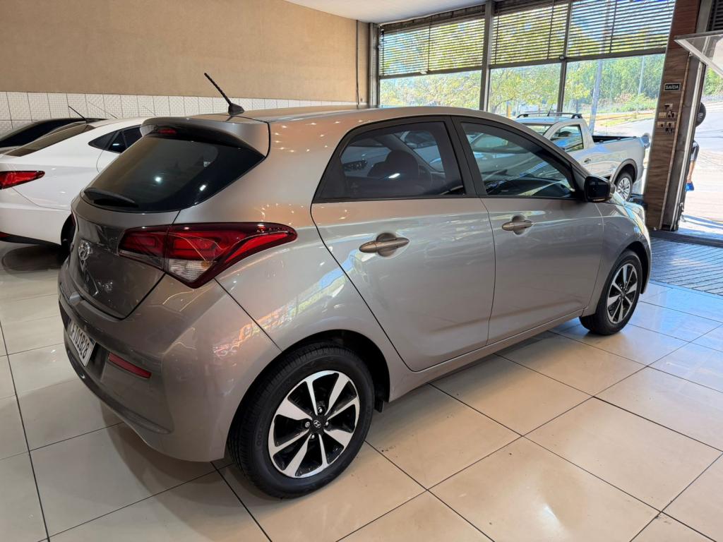 HYUNDAI HB 20 Hatch - Foto