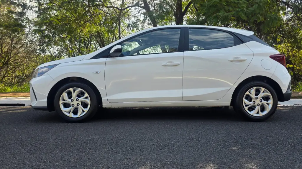HYUNDAI HB 20 Hatch - Foto