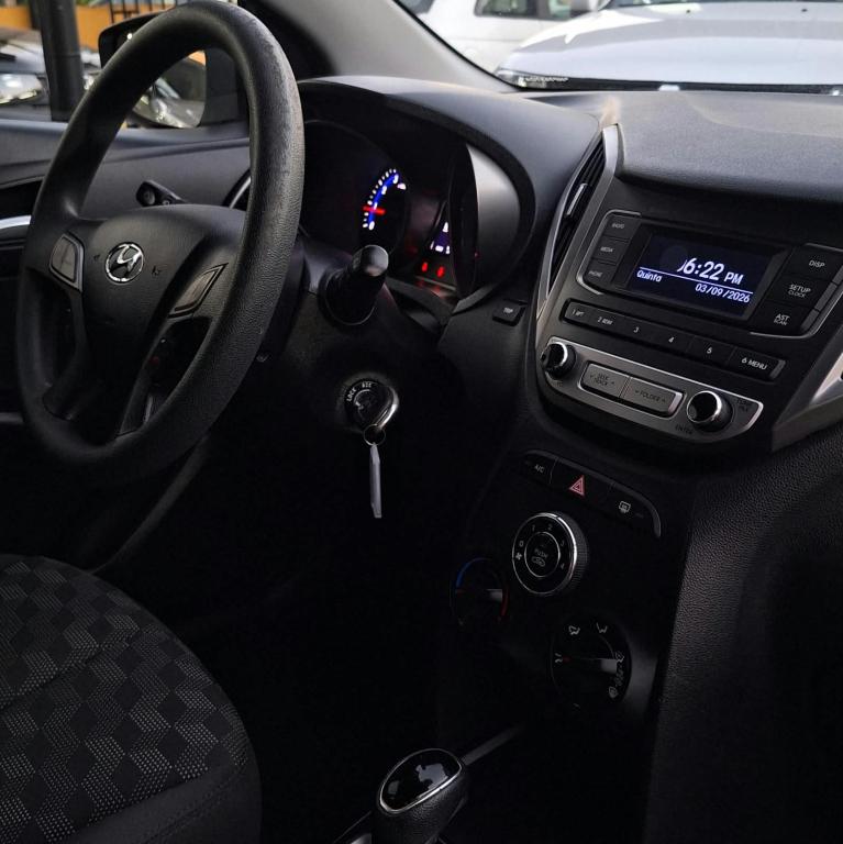 HYUNDAI HB 20 Hatch - Foto
