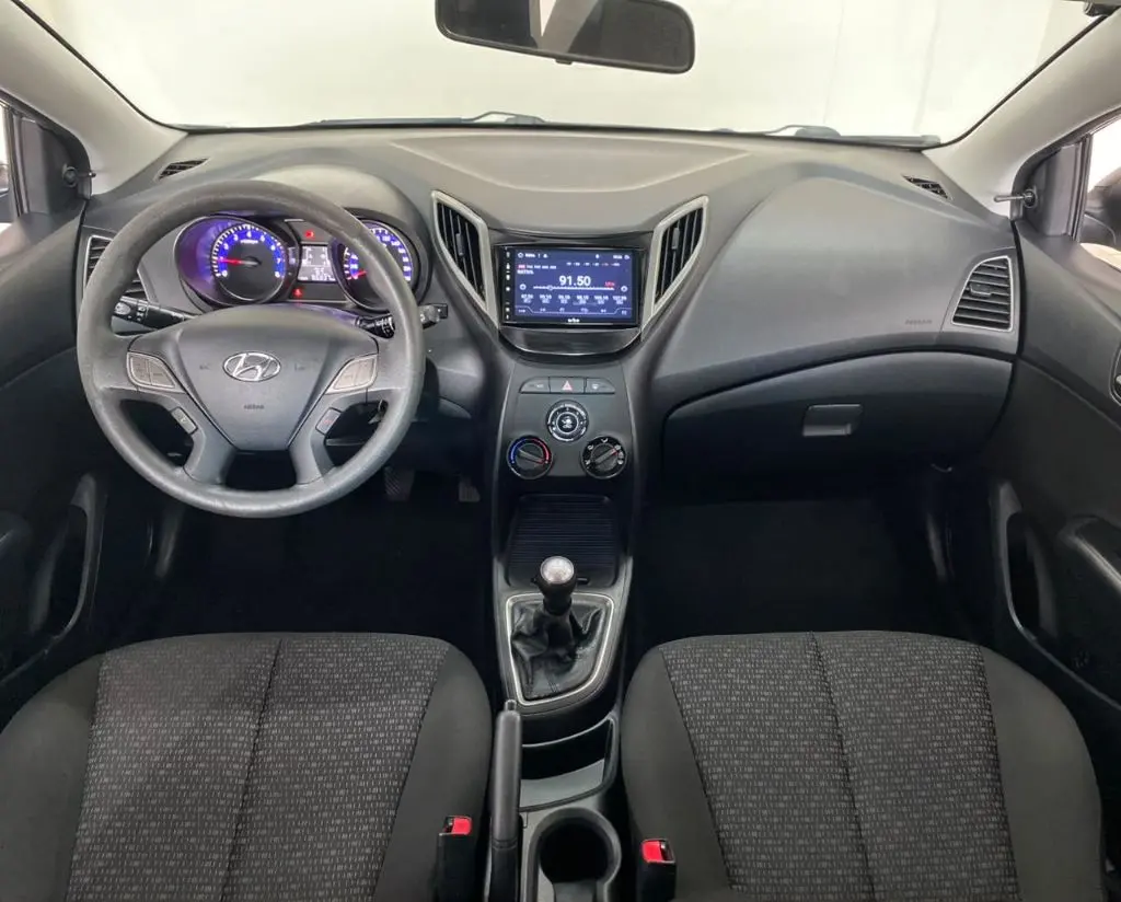HYUNDAI HB 20 Hatch - Foto