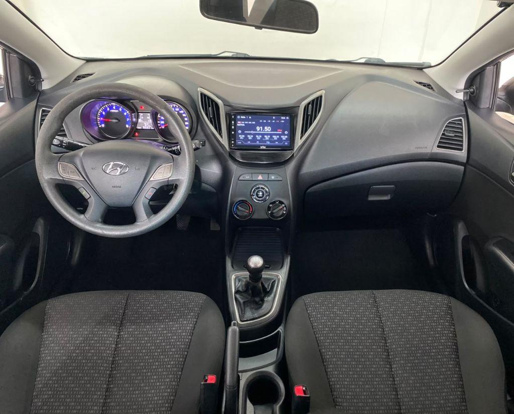 HYUNDAI HB 20 Hatch - Foto