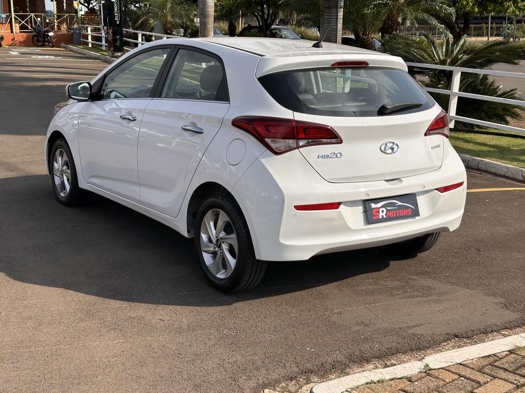 HYUNDAI HB 20 Hatch - Foto