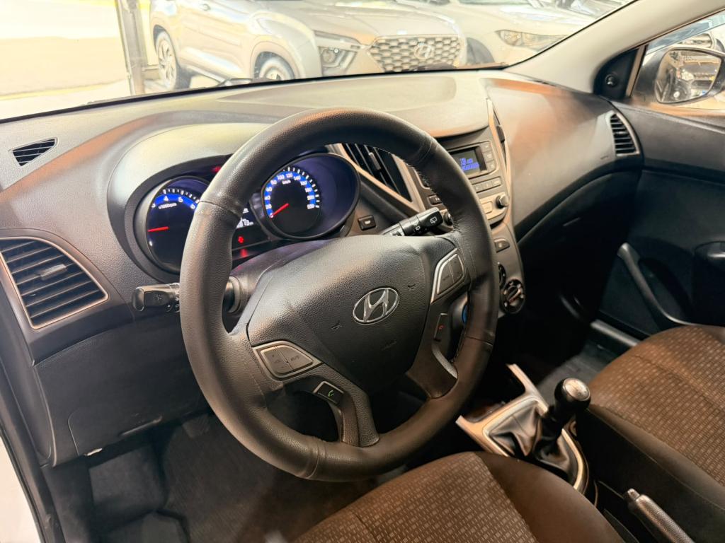 HYUNDAI HB 20 Hatch - Foto